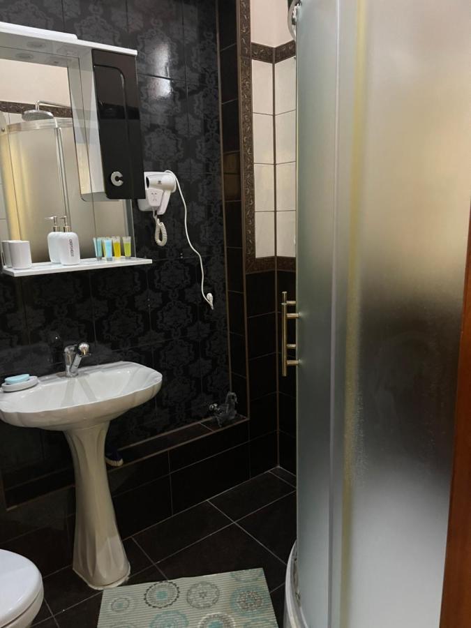 Lux Apartment In Zentrum Chernivtsi Εξωτερικό φωτογραφία